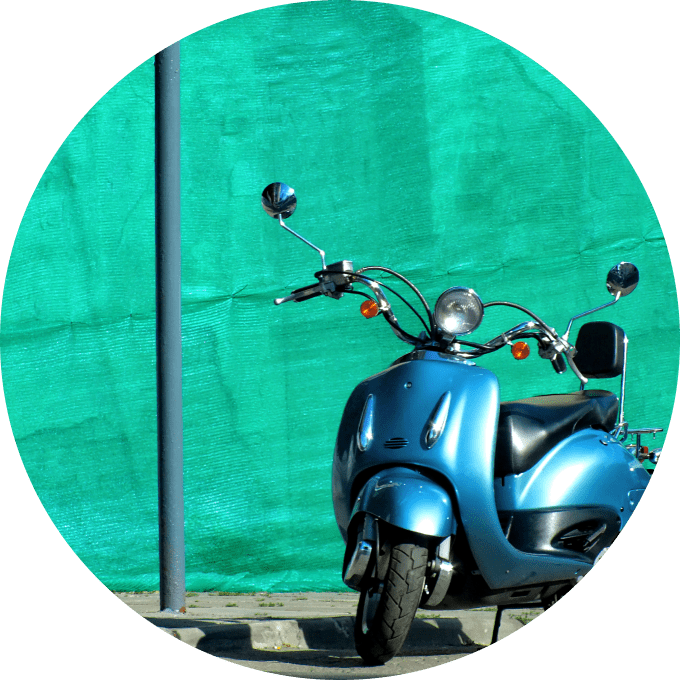 Motorized scooter